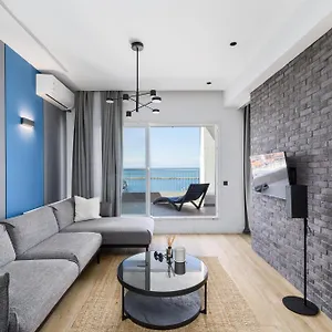 Oddity Seafront Penthouse Διαμέρισμα